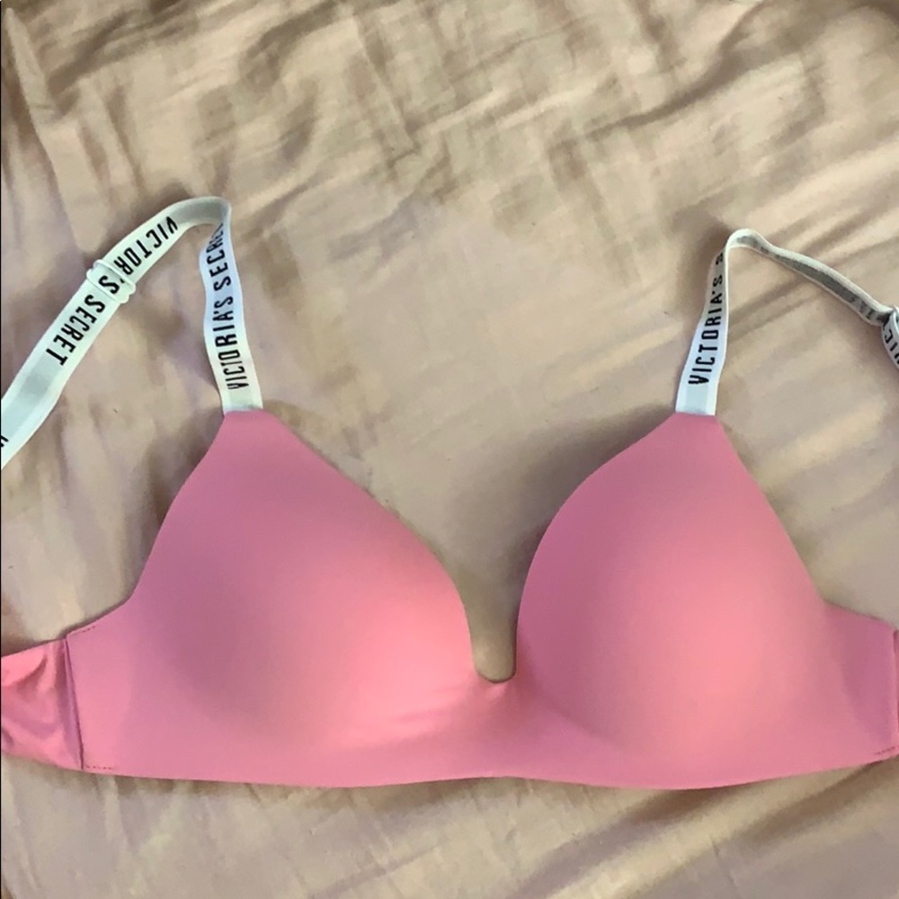 Victoria’s Secret T shirt Bra
